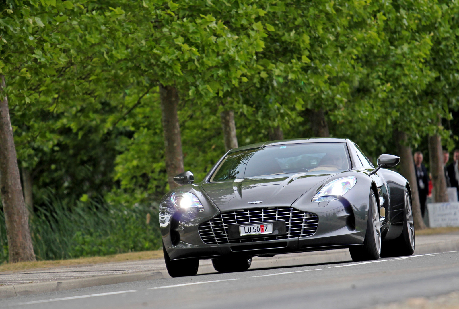 รถ, ยานพาหนะ, เทา, Canon, รถสปอร์ต, ประสิทธิภาพรถ, แปลกใหม่, Aston Martin Vanquish, Aston Martin One 77, 2011, ปลูก, ล้อ, ขอบ, แอสตัน, มาร์ติน, ซูเปอร์คาร์, ชาย, eos, 550d, du, worldcars, 24 ชั่วโมง, toby, thomas, Heurtin, Gris, one77, การออกแบบยานยนต์, รถแข่ง, รถหรู, รถกะทัดรัด, ยานยนต์, aston martin dbs v12, automotive wheel system