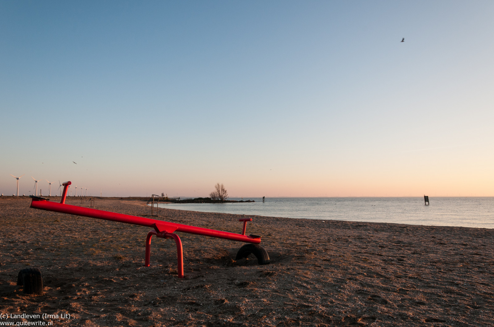 zachód słońca, morze, zatoka, Wybrzeże, piasek, czerwony, plaża, wschód słońca, wieczór, ranek, Wybrzeże, horyzont, molo, zmierzch, Chodnik, kolor, świt, na wolnym powietrzu, ocean, fala, Promenada, Geocaching, Geocity, Geostat, Geolokalizacja, Exif isospeed 200, Długość fali 18 mm, Otwór wylotowy 11, Kleur, krucyfiks, Buiten, Ciało wody, Exif zrobić nikoncorporation, Aparat zrobić nikoncorporation, Urk, Wytrzeć, Model aparatu nikond300, Obiektyw exif 1801050mmf3556, Exif model nikond300, Ijsselmeer, huśtać się, Winterkleuren, Namiddaglicht