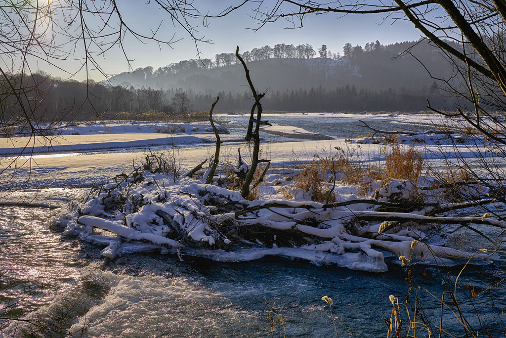 krajina, les, jezero, voda, Příroda, odraz, sníh, zima, větev, led, ráno, Německo, mráz, řeka, divočina, rybník, proud, Leica, Bavaria, zmrazení, podsvícení, strom, podzim, Landschaft, hora, počasí, rostlina, sezóna, deutschland, leicam, typ240, bayern, spiegelung, dřevina, gegenlicht, fhdr, leden, Naturschutzgebiet, hdrefexpro2, Winterlicht, captureone10, leicasummilux35mmf14asphii, Isar, wildfluss, wildflussbett, pupplingerau, puppling