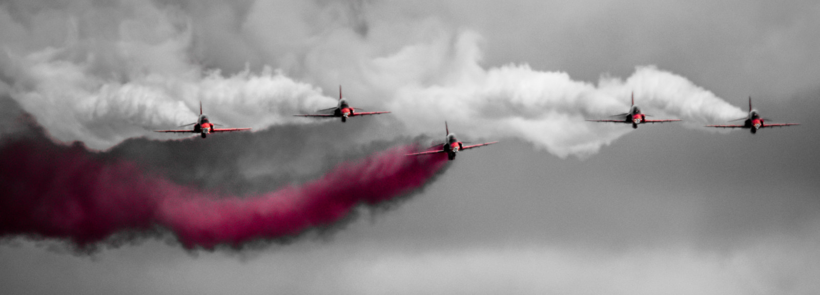 Skotsko, letící, jestřáb, letectví, válečný, trysky, redarrows, raf, letecká akrobacie, prozkoumal, flickrexplored, eastfortuneairshow, bubsybarrexplored