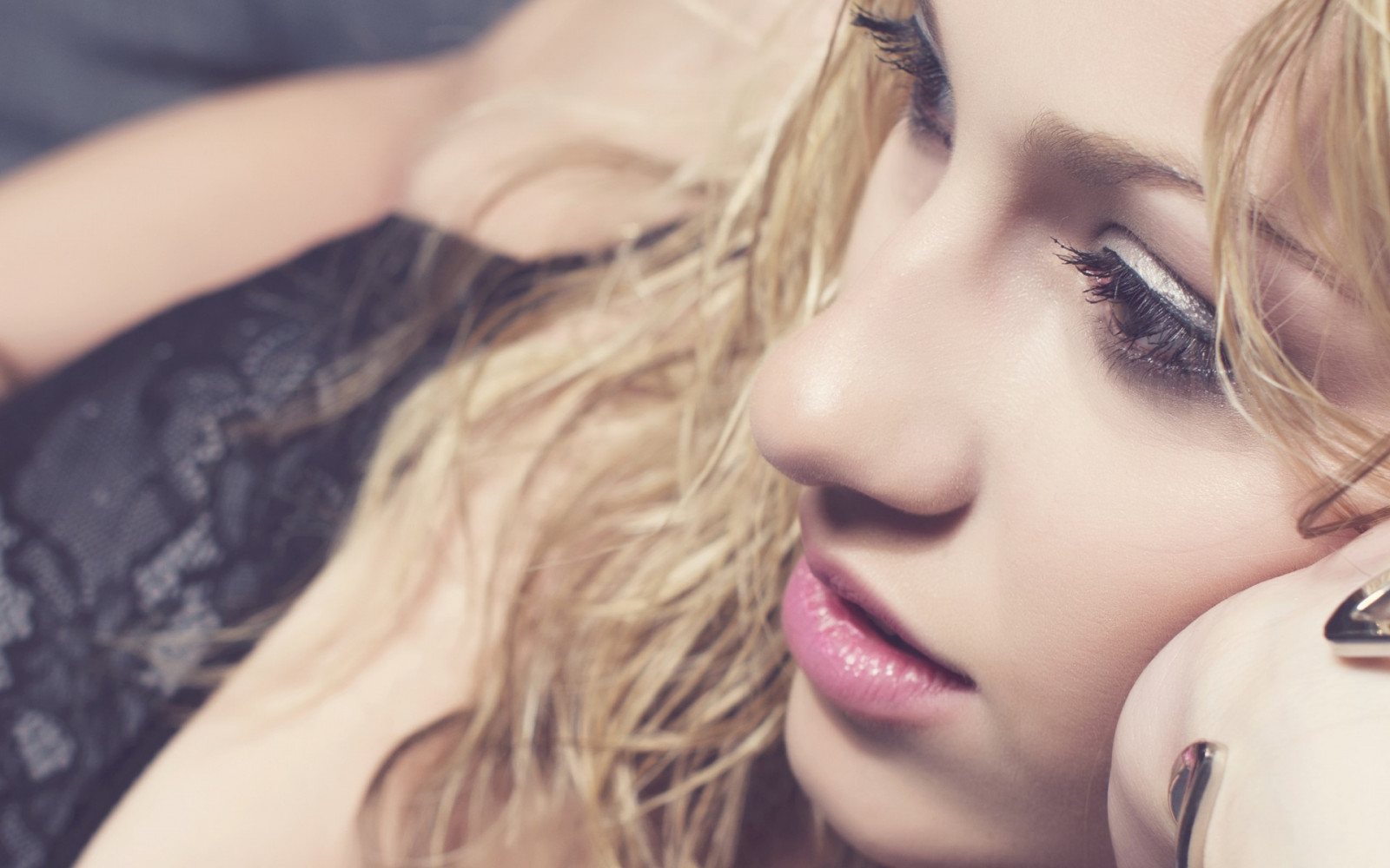 Gesicht, Frau, Modell-, Porträt, blond, lange Haare, Fotografie, Nahansicht, blau, schwarzes Haar, Haar, Mund, Person, Haut, Kopf, Mädchen, Schönheit, Auge, Frau, Hand, Dame, Bein, Sinn, Lippe, blond, Frisur, Fotoshooting, braune Haare, menschlicher Körper, Organ, Nahansicht, Interaktion, Menschliches Handeln