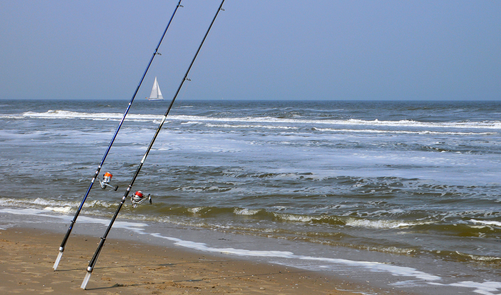 Schiff, Boot, Meer, Wasser, Ufer, Sand, Himmel, Strand, Küste, Horizont, Belgien, Angelrute, Leica, Angeln, Ferien, Segeln, Wolke, Foto, Ozean, Welle, De, Strand, Tide, 2, Erholung, Dlux, Gewässer, Windwelle, Belgien, Flandern, Angeln fischen, Haan, coastal and oceanic landforms, surf fishing