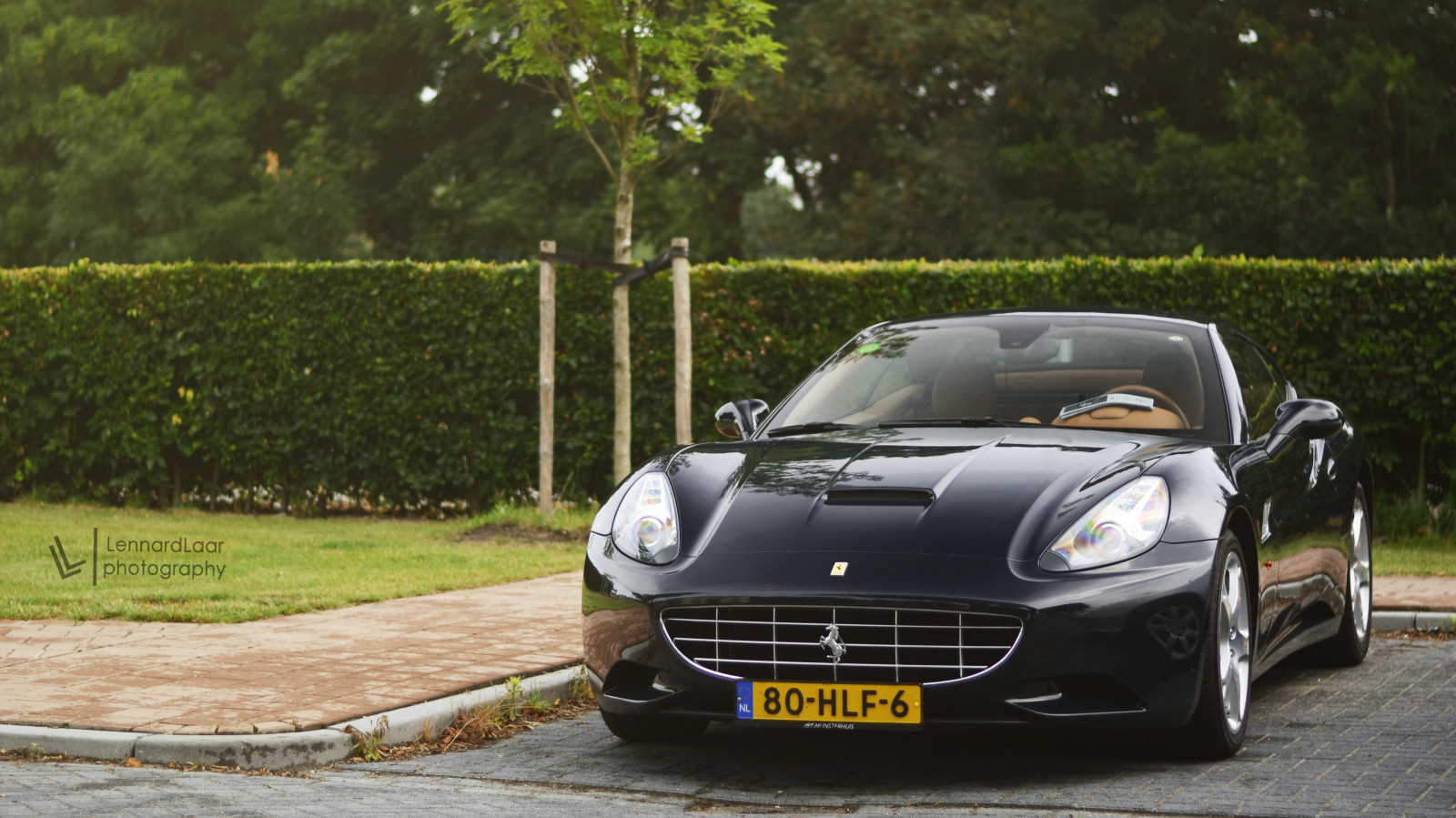 Kalifornie, modrý, Itálie, zelená, cars, Nizozemí, holandský, auto, sport, temný, fotografování, 50mm, italština, Nikon, Italia, prohlídka, Shromáždění, Konvertibilní, Ferrari, událost, NIKKOR, 18, superauto, V8, kupé, sportovní auto, Achterhoek, Roadster, ATR, carspotting, RWD, Lennard, Laar, Lievelde, Ferrari California, carsighting, D3100, lennardlaar, atr14, Achterhoekturrally
