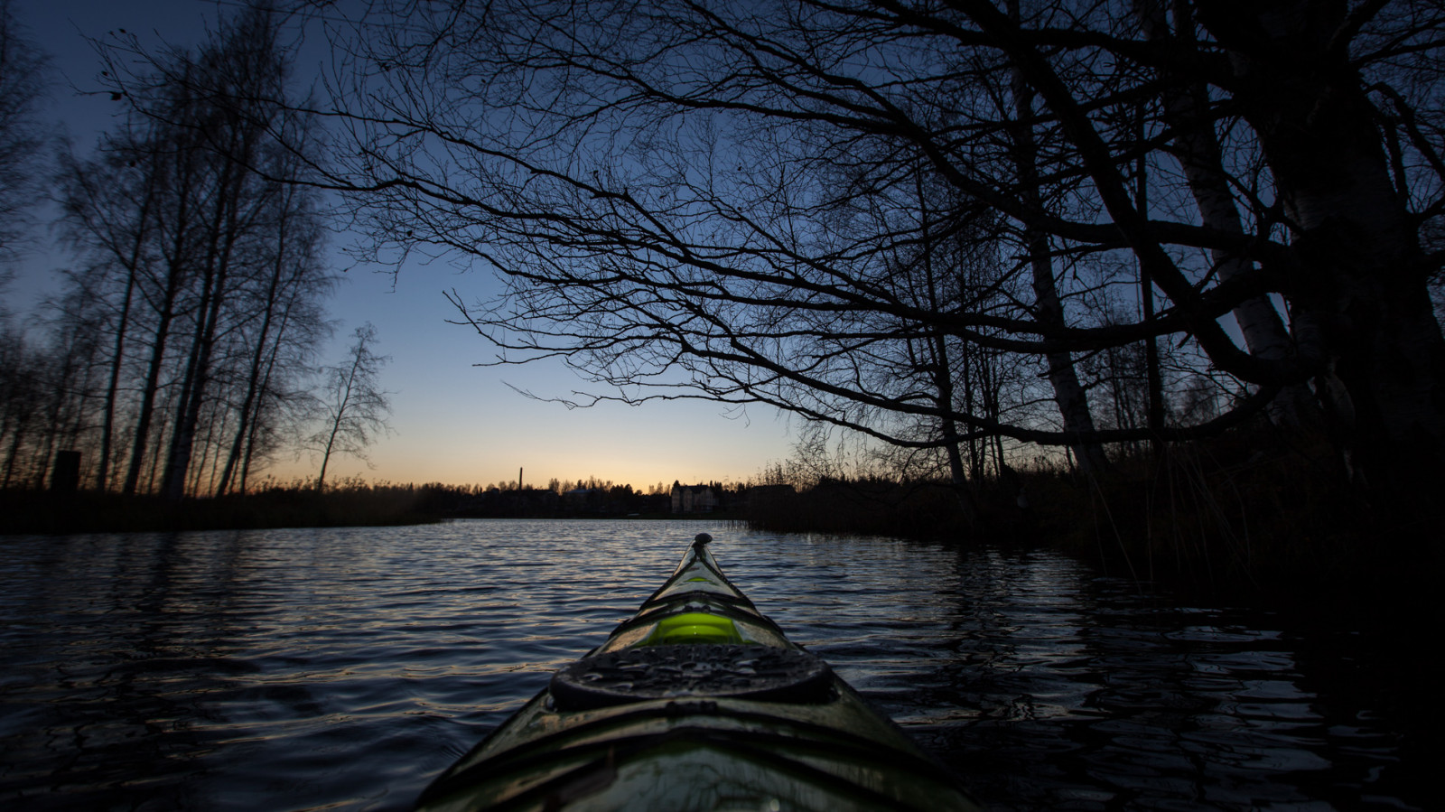 autunno, tramonto, cielo, lago, freddo, albero, autunno, ghiaccio, acqua, tempo metereologico, silhouette, Finlandia, buio, sera, kayak, lunatico, Silenzioso, angolo, luminosa, crepuscolo, Basso, largo, prospettiva, sagome, sistemi, calma, guidato, chiaro, Esplorare, ponte, torcia, arco, kayak, torcia elettrica, natura selvaggia, ghiacciato, Tempesta, 16 millimetri, paddling, 165, 1.635 millimetri, Alavus, esplorato, 2013, Trainquility, 5dmarkii, Xmlt6