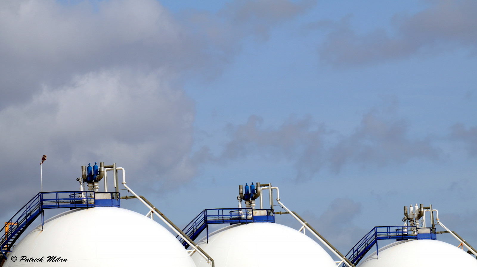 okno, architektura, voda, Skála, budova, nebe, stěna, modrý, podepsat, kámen, dveře, schody, označení, struktura, Pierre, mrak, uzávěrka, saariysqualitypictures, přístav, střecha, brána, mur, patrimoine, bleu, immeuble, brest, porte, rekreace, Fenetre, escalier, toit, affiche, portail, volet, Blor