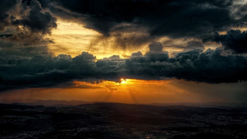 slunečnímu záření, krajina, západ slunce, moře, nebe, mraky slunečnímu záření, krajina, západ slunce, moře, nebe, mraky