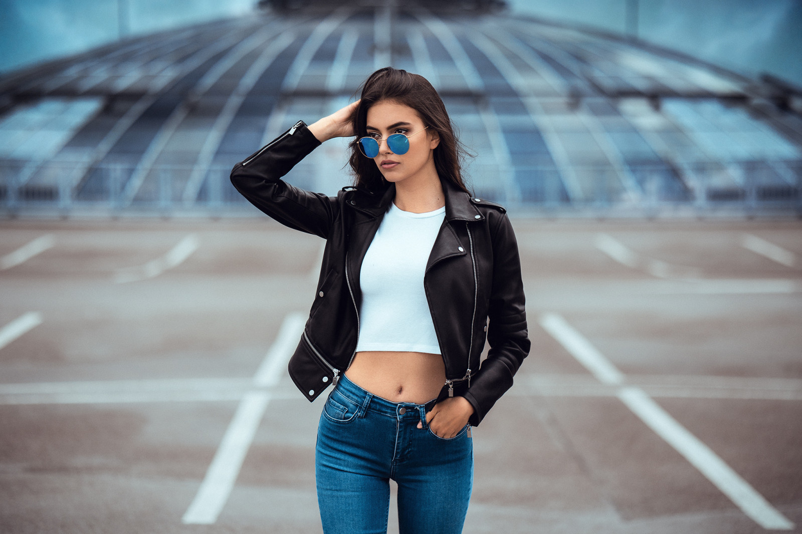 Wallpaper portrait, belly, sunglasses, leather jackets, jeans, women