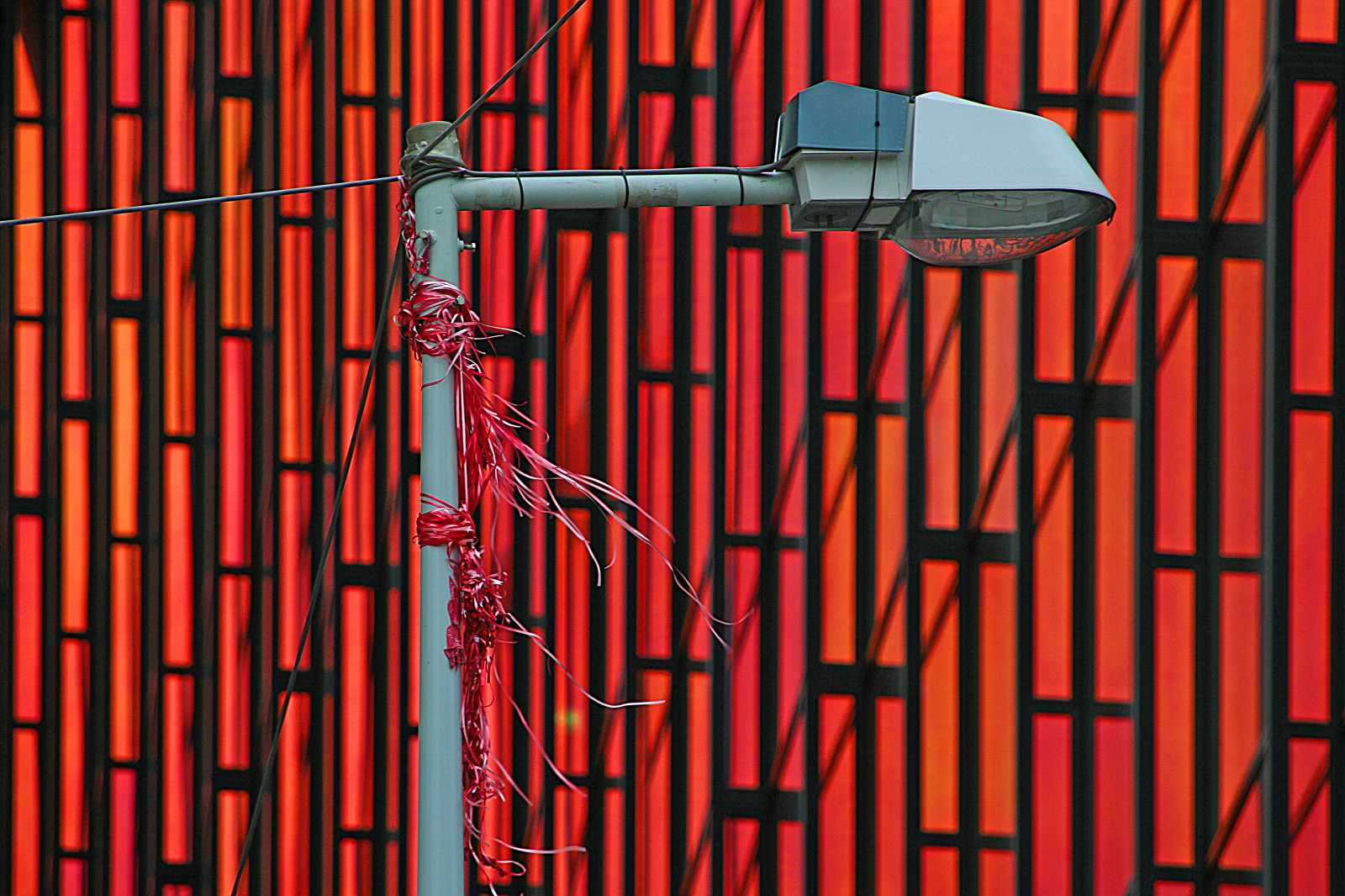 abstraktní, Červené, stěna, text, lucerna, svítilna, vzor, Kánon, růže, stuha, růžový, Amsterodam, nederland, Nizozemí, aplusphoto, colorphotoaward, krucifix, canoneos400d, font, cupanina, pietermusterd, Lantaarnpaal, Conservatorium, Conservatoriumamsterdam