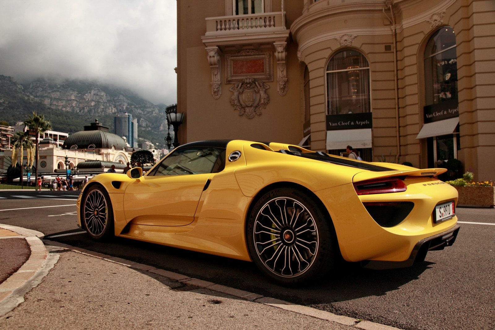 auto, veicoli terrestri, auto sportiva, veicolo a motore, veicolo, supercar, design automobilistico, macchina di spettacolo, ruota, automotive wheel system, auto da corsa, cerchione, esterno automobilistico, veicolo di lusso, strada, strada, Porsche, Loto