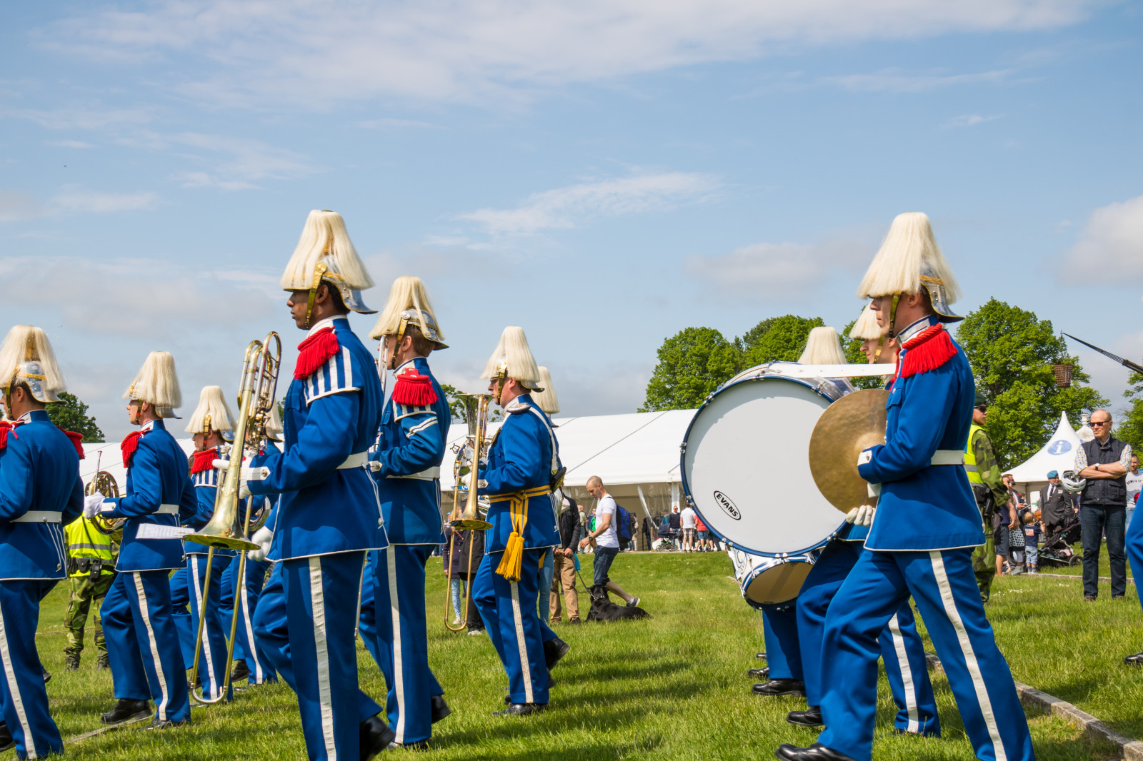 คน, นักดนตรี, Stockholm, คน, งานเทศกาล, attackfoto, g rdet, sj historiskamuseet, veterandagen, วันทหารผ่านศึก, กลุ่มทางสังคม, การฝึกน้ำหนัก, เดินขบวน, วัยกลางคน