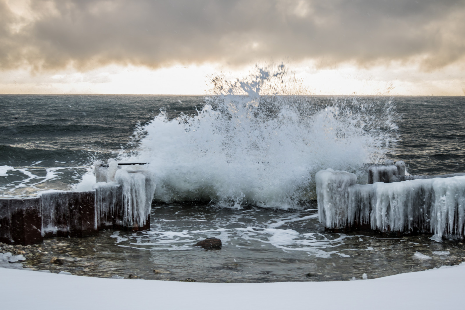 ทะเล, น้ำ, ฝั่ง, การสะท้อน, หิมะ, ฤดูหนาว, น้ำแข็ง, หนาว, เช้า, ชายฝั่ง, การแช่แข็ง, สภาพอากาศ, คือ, ฤดู, มหาสมุทร, คลื่น, sn, Vatten, Vinter, hav, stersj n, smygehuk, kallt, ปรากฏการณ์บรรยากาศ, เนื้อน้ำ, คลื่นลม, คุณลักษณะน้ำ