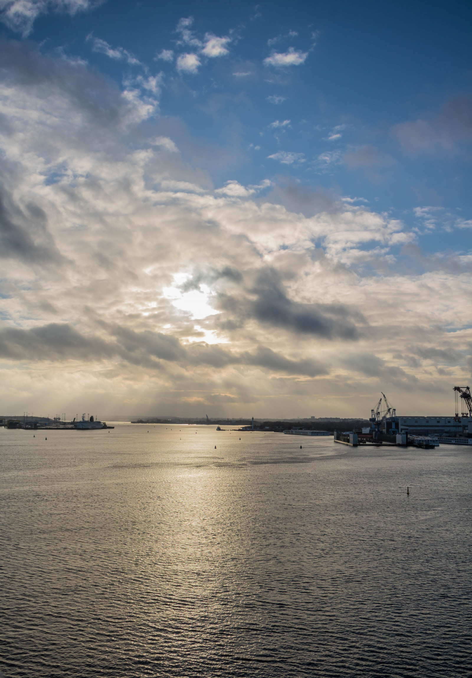 sollys, solnedgang, hav, Bugt, sø, vand, kyst, afspejling, himmel, køretøj, solopgang, aften, morgen, Tyskland, kyst, Sol, horisont, skumring, Sky, daggry, ocean, bølge, himmel, hav, Moln, tyskland, deutschland, Rostock, warnem nde, krop af vand, meteorologisk fænomen