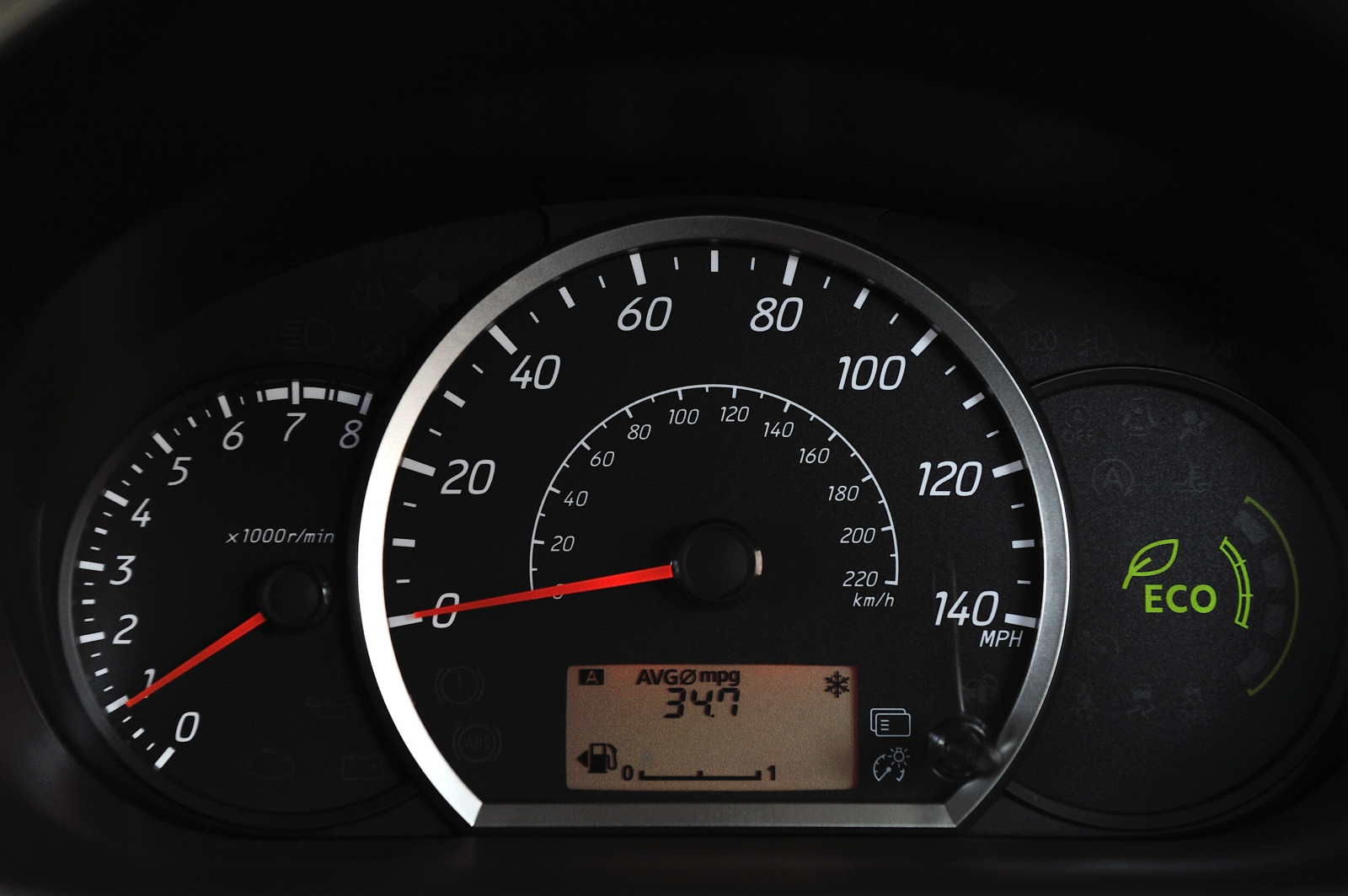 รถ, ยานพาหนะ, เครื่องวัดความเร็ว, มิตซูบิชิ, พวงมาลัย, ซีดาน, netcarshow, netcar, ภาพรถยนต์, ภาพรถ, 2014, ล้อ, รุ่น Mirage UK, ยานพาหนะบก, รถยนต์ทำ, รถครอบครัว, รถกะทัดรัด, รถเมือง, รถ subcompact