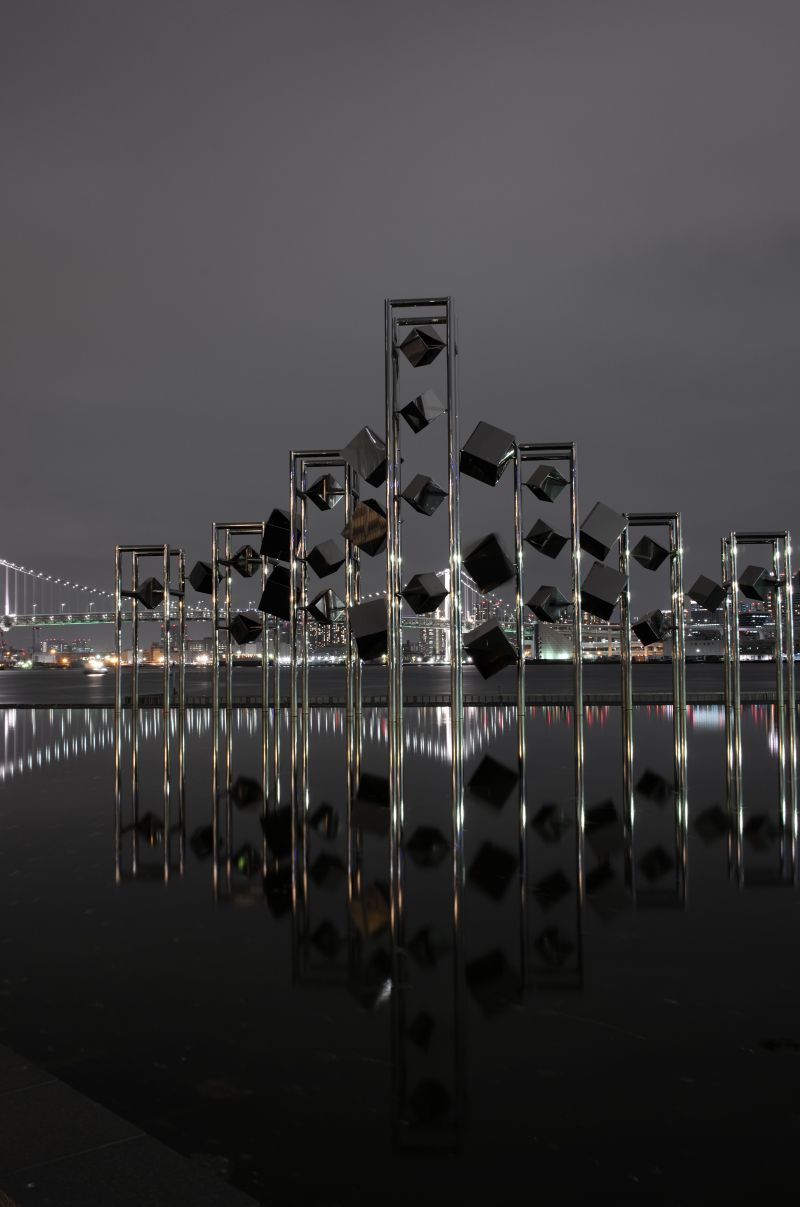 Giappone,paesaggio urbano,notte,architettura,riflessione,simmetria