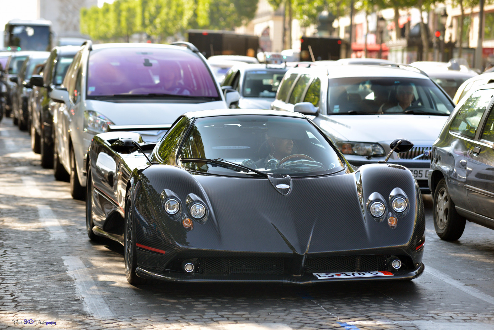 auto, pozemní vozidla, vozidlo, motorové vozidlo, superauto, automobilového designu, sportovní auto, silnice, luxusní vůz, výkon auta, ulice, technika, kolo, Pagani Zonda, sportovní užitkové vozidlo, automobilový exteriér, osobní luxusní automobil, závodní auto, automotive wheel system, městské auto, výkonné auto