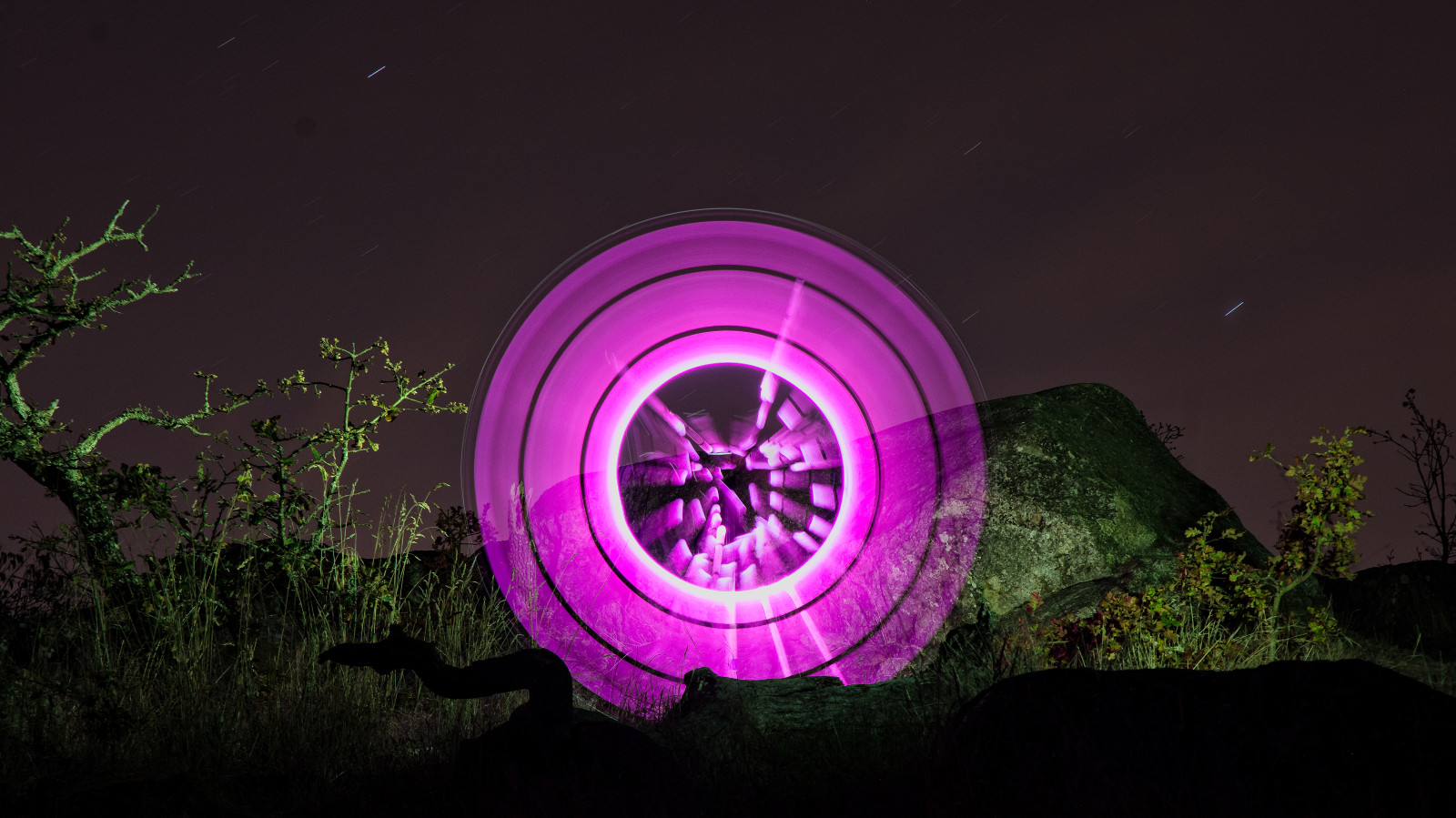 světla, noc, abstraktní, nebe, nachový, koule, kruh, Kanada, míč, noční scéna, koule, lightpaint, Victoria, purpurová, půlnoc, trippy, UMĚNÍ, světlo, longexposure, barva, před naším letopočtem, nightphotography, hra stínů, barvy, tma, lightpainting, nightlights, grafika, počítač tapeta, Lightart, paintingwithlight, lightsculpture, 138zaměstnanci, Lpwailliance, Shadowpeople, Summitpark, Tubestories