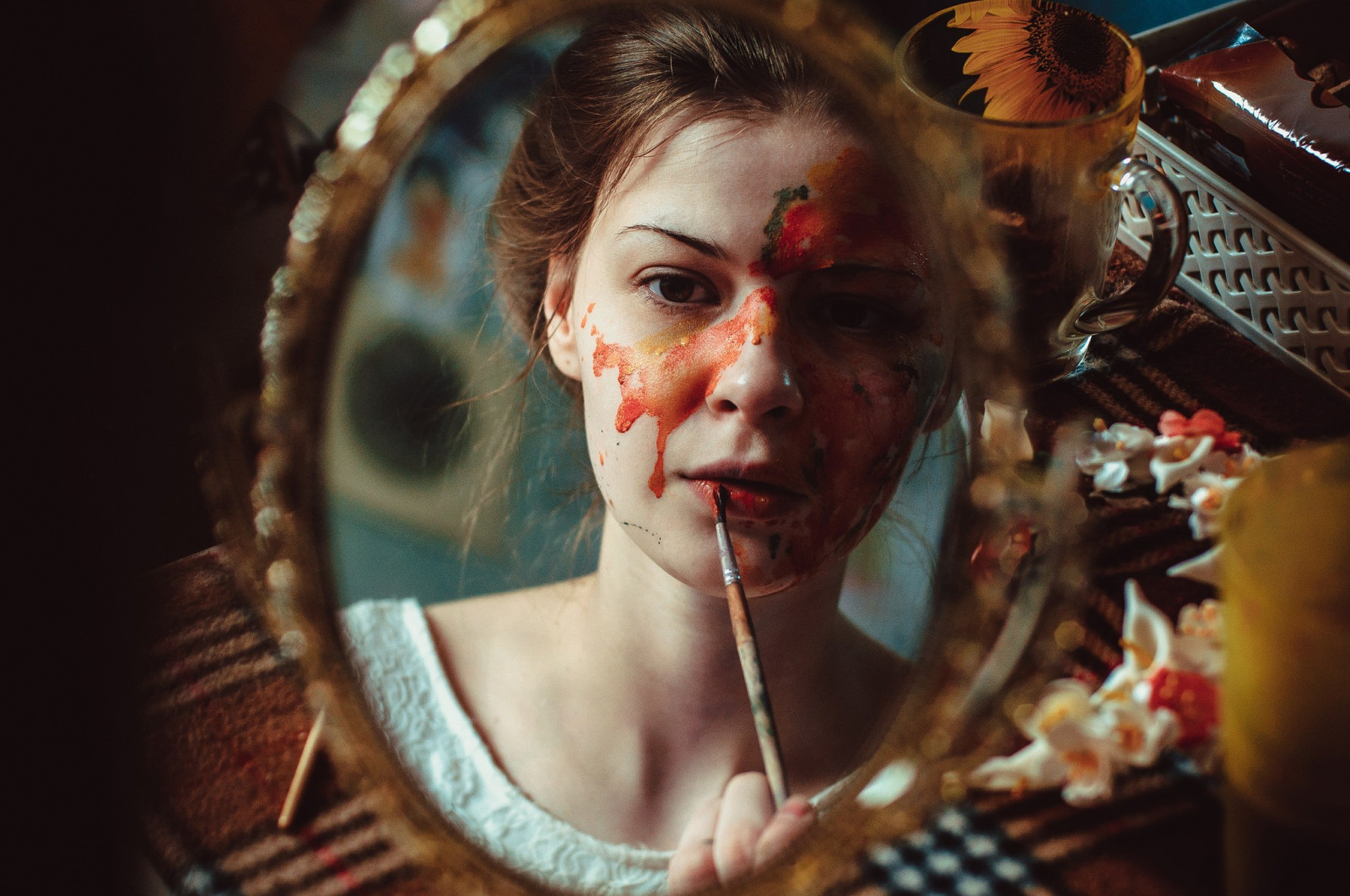 ansigt, Kvinder, portræt, brunette, afspejling, kropsmaling, spejl, bleg, ansigtsmaling, pensler