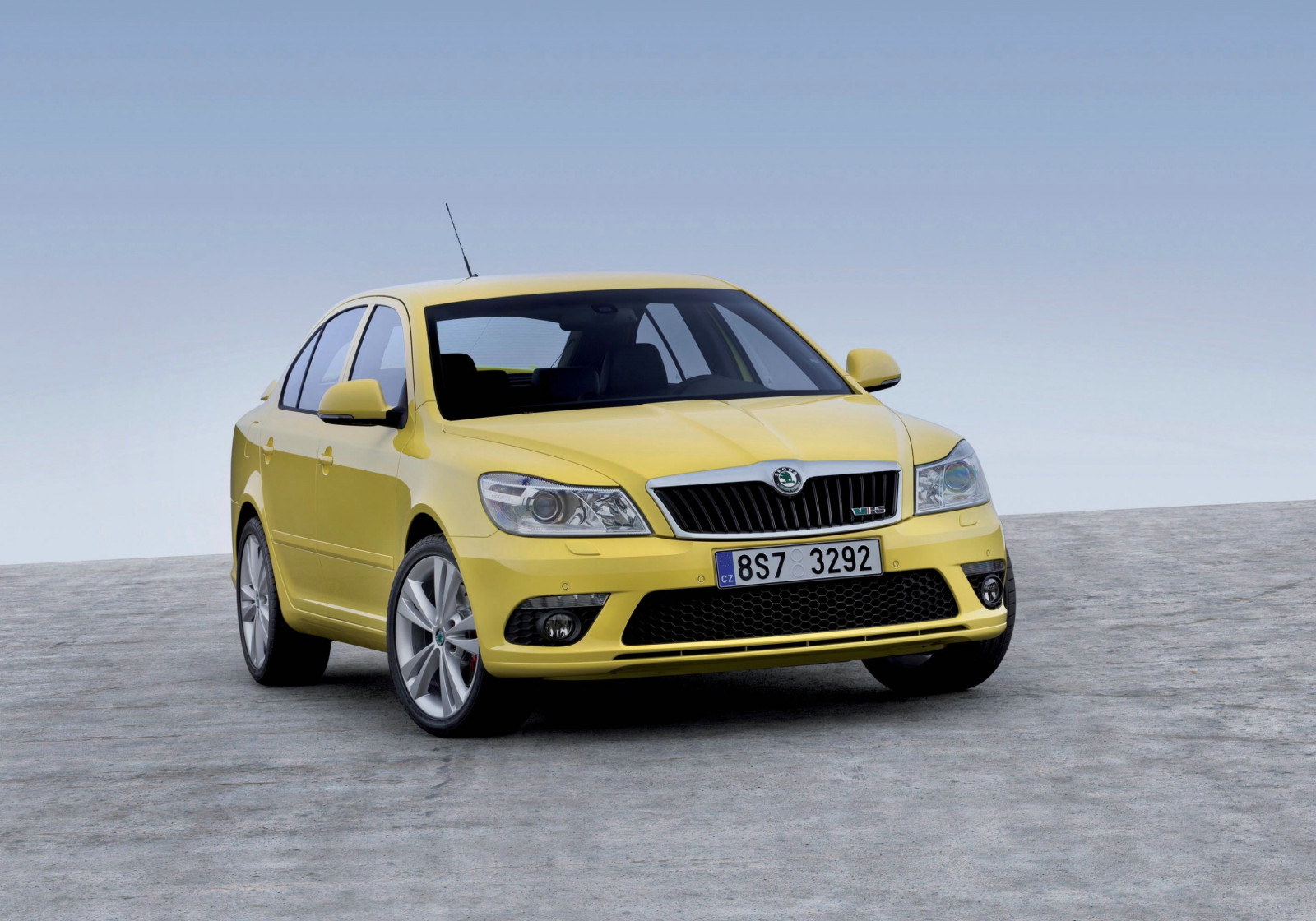 auto, vozidlo, limuzína, Skoda, Škoda Fabia, 2012, netcarshow, netcar, obrázky vozidel, photo auto, kolo, Octavia RS, pozemní vozidla, automobilový exteriér, automobil make, rodinný vůz, nárazník, kompaktní vůz, subcompact auto, střední velikost auta, v plné velikosti vůz, supermini, Škoda superb, Škoda octavia