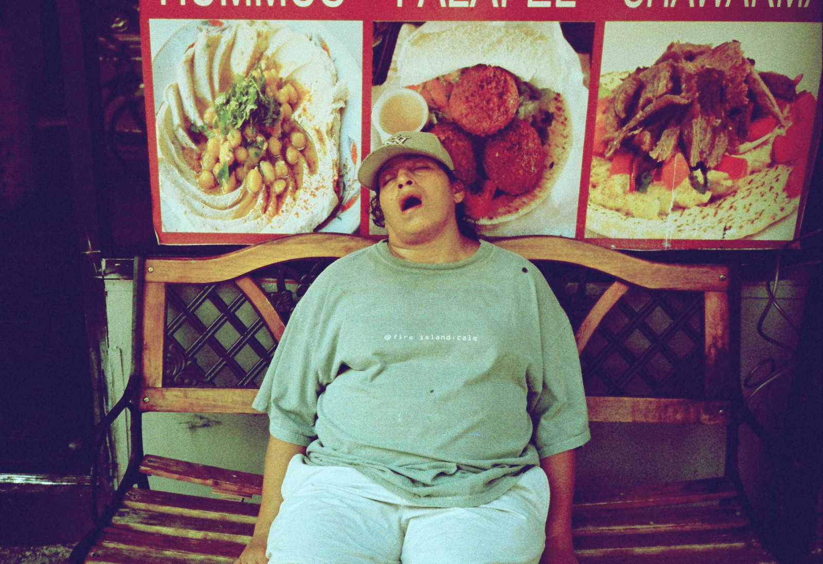 Wallpaper newyorkcity, sleeping, streets, film, bench, restaurant