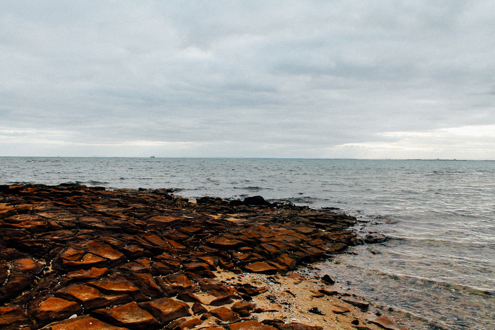 moře, záliv, voda, Skála, pobřeží, písek, pláž, pobřeží, horizont, pelerína, zatažený, Austrálie, Přátelé, Victoria, Melbourne, Brighton, Terén, mrak, oceán, pláže, vlna, materiál, Svatý, Kilda, místo výskytu, tělo z vody, mořská vlna, mělčina při ústí řeky