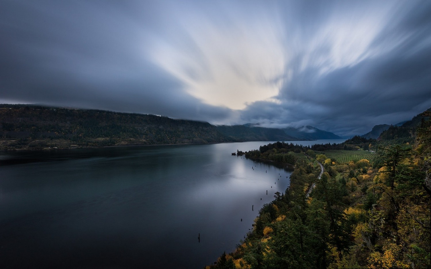 slunečnímu záření, stromy, krajina, les, podzim, moře, kopec, jezero, voda, Příroda, odraz, nebe, pole, mraky, večer, ráno, mlha, pobřeží, řeka, horizont, fjord, Oregon, soumrak, mrak, hora, počasí, svítání, nádrž, vysočina, jezero, atmosférický jev, horských reliéf, tělo z vody, pohoří, meteorologický jev, 1500x938 px