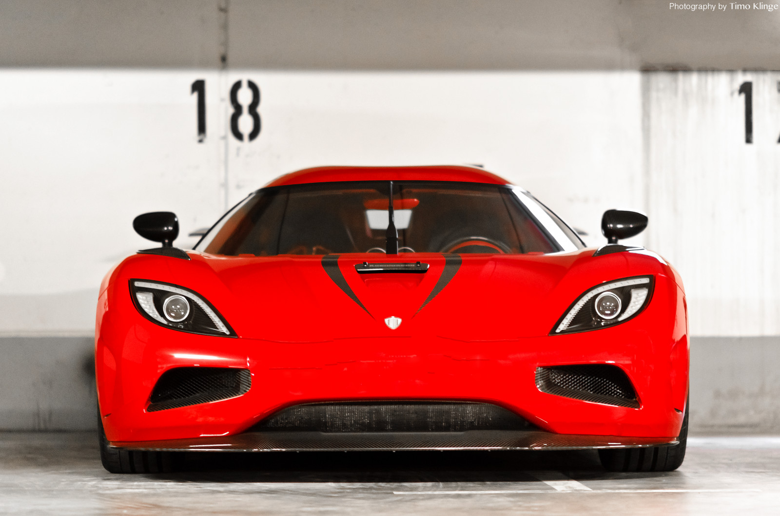 auto, veicoli terrestri, rosso, auto sportiva, veicolo, supercar, veicolo a motore, design automobilistico, macchina di spettacolo, auto da corsa, esterno automobilistico, veicolo di lusso, concept car, ruota, mostra di auto