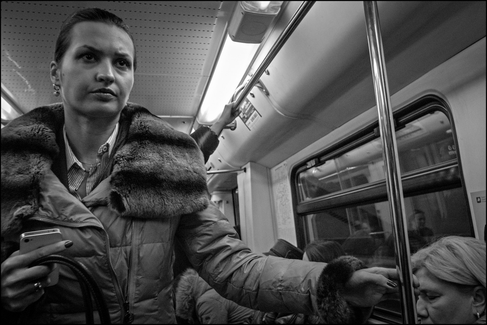 muži, tvář, barvitý, lidé, bílý, Černá, starý, ženy, černobílý, portrét, oči, město, ulice, Moskva, městský, fotografování, detailní, Sony, Rusko, život, Evropa, Veřejnost, výstřel, Občan, UMĚNÍ, Černý a bílý, barva, scéna, barvy, tělesné, momenty, Černá bílá, fotografie, muž, žena, barva, dáma, barvitý, mladý, pouliční život, městský život, třídaFoto, barvy, streetphotography, fotky, žít, alfa, dámy, upřímný, obraz, Dmitry, ryzhkov, candidportrait, streetportrait, unposed, cizinec, candidphotography, candidphoto, candidphotos, streetphotos, moment, BNW, blacknwhite, geotagged, Černý a bílý, monochromatické fotografování, Film noir