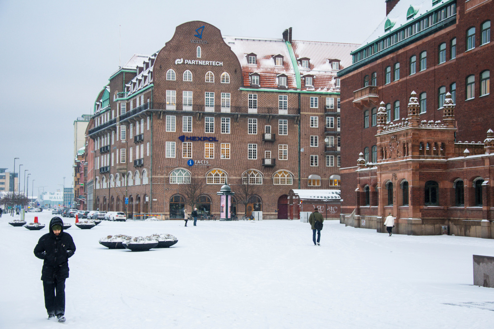 by, natur, bygning, sne, vinter, morgen, by, Sverige, Europa, Rådhusplads, Sverige, lys, downtown, vejr, cityview, sæson, sk nel n, SE, Gade syn, malmø, annalindhsplats, URBANNATURE, kvarter, skøjtebane