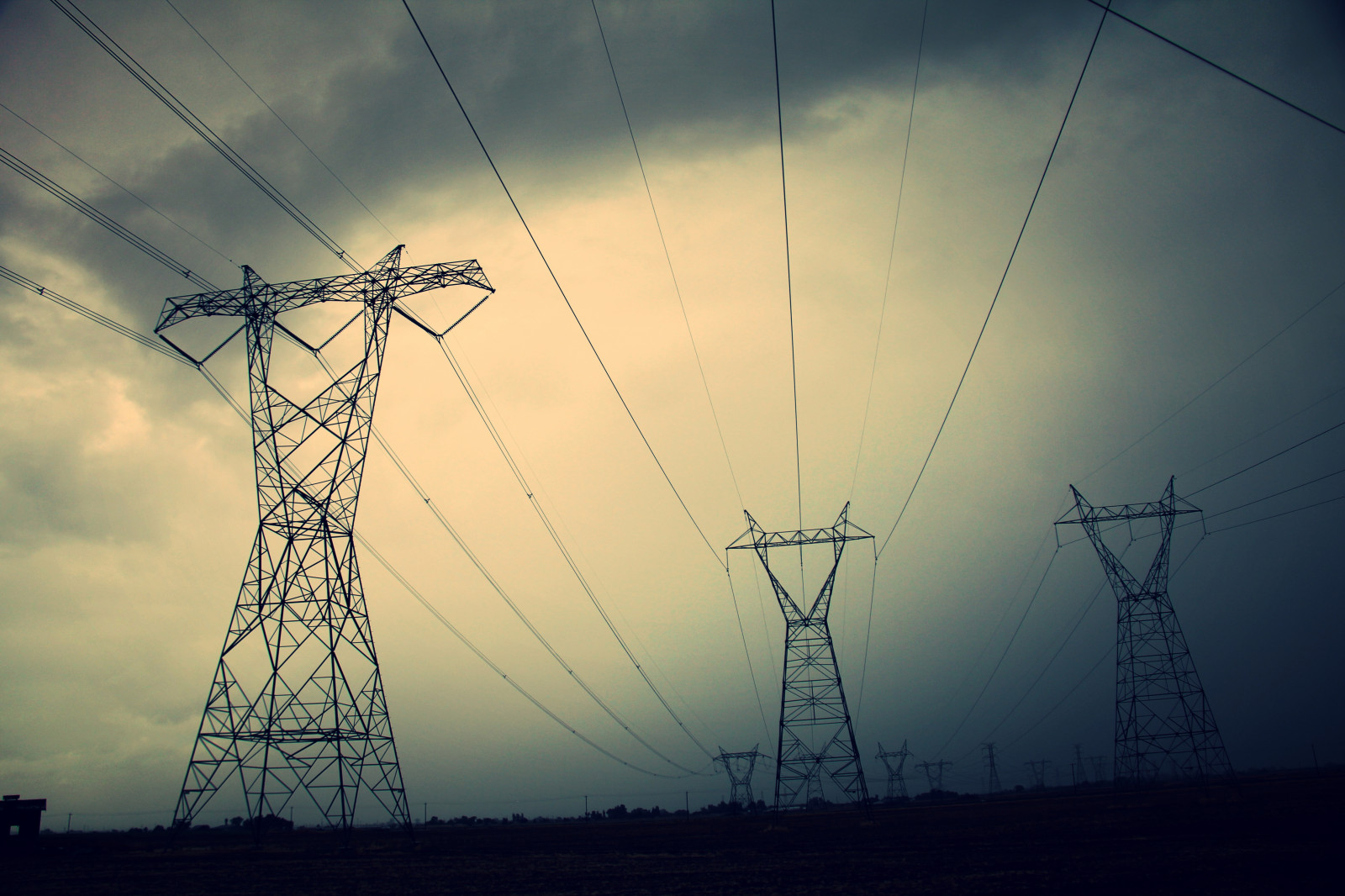 kalifornien, usa, rader, regn, elektrisk, dag, kraft, stormig, leverans, nätverk, livermore, överföring, högspänning, Cayley, Electricgird