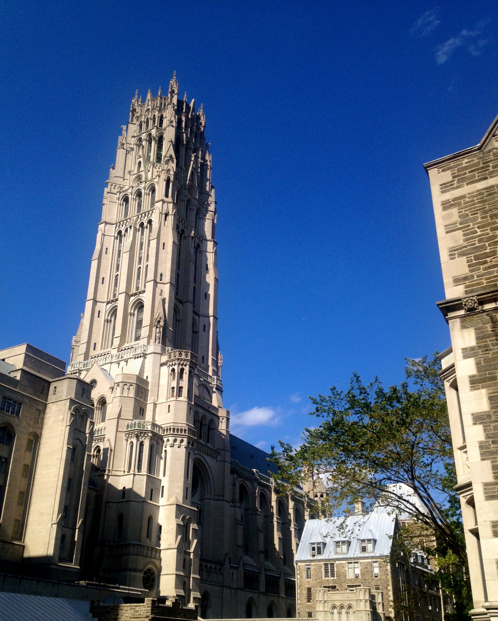 architektura, budova, Cestovní ruch, věž, kostel, katedrála, gotická architektura, památník, spirála, mezník, fasáda, historické místo, zájezdy, místo uctívání