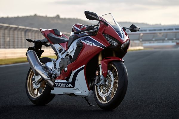 1000rr,2017,4096x2731 px,cbr,Honda,motorcycles