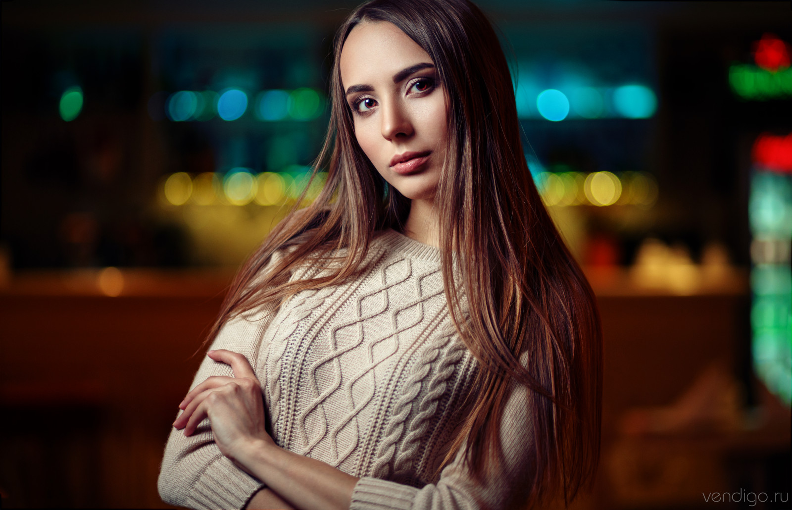 dívka, sexy, krása, Krásná, mladý, móda, model, Miass, portrét, krytý, uvnitř, lidé, restaurace, kavárna, svetr, bokeh, Blikat, strobism