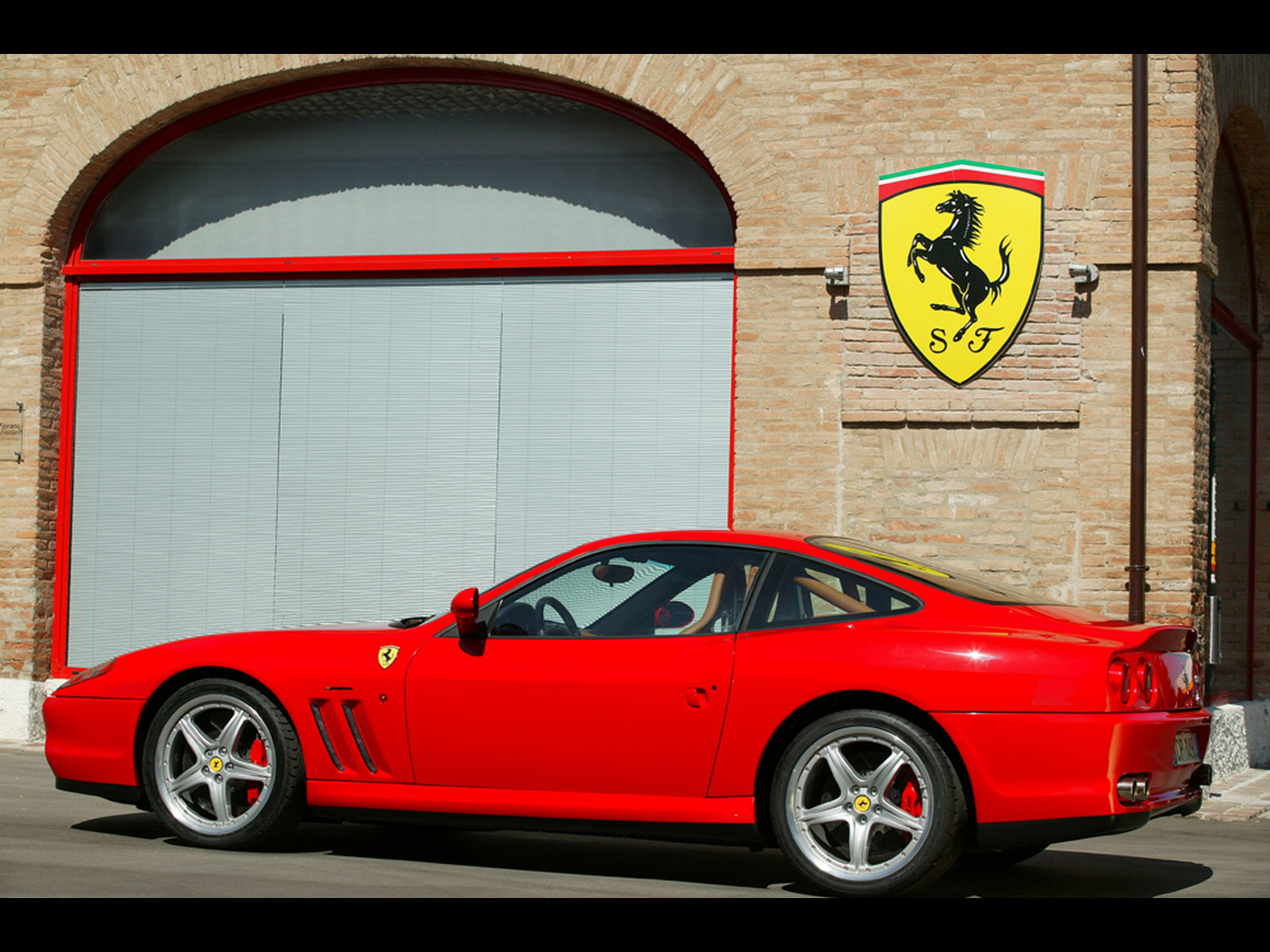 auto, vozidlo, sportovní auto, Ferrari, výkon auta, Ruf CTR, Ferrari 550 Maranello, netcarshow, netcar, obrázky vozidel, photo auto, 2011, 575 Manipulace s GTC, kolo, superauto, pozemní vozidla, automobilového designu, automobilový exteriér, závodní auto, automobil make, model auta, luxusní vůz, porsche 959, ferrari spa, Ferrari 575M Maranello, ferrari 550