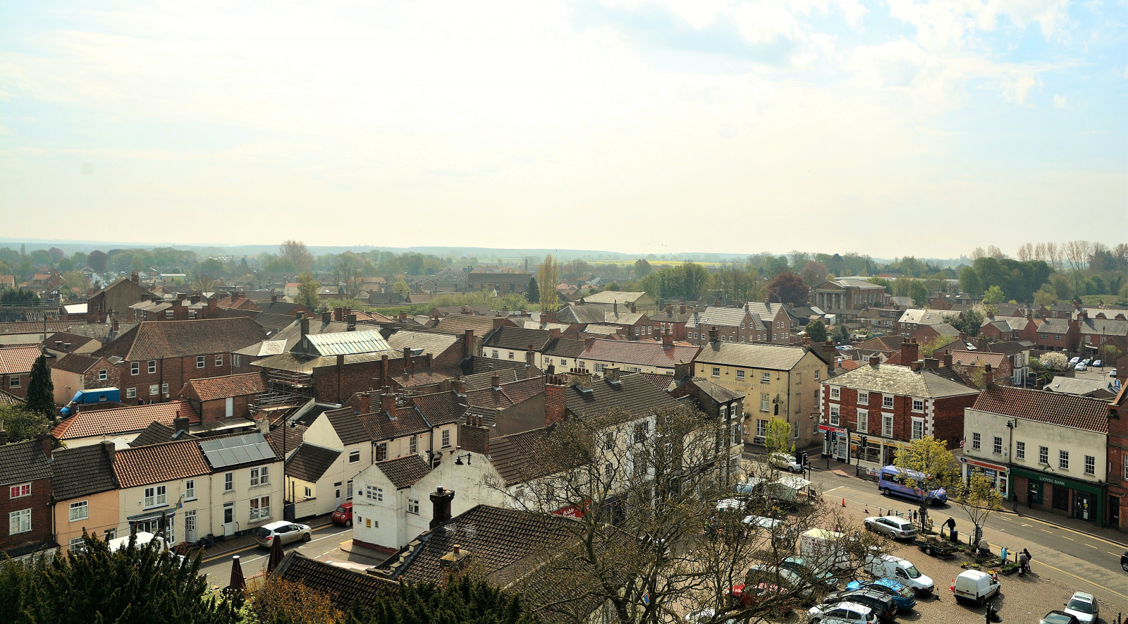 město, panoráma města, fotografování, Cestovní ruch, panoráma, Anglie, vesnice, město, panoráma, kostel, britský, ptačí perspektivy, křesťanství, náboženství, Spojené království, kaple, uctívání, centrum, Lincoln, greatbritain, Kristus, předměstí, Angličtina, Spojené království, lincolnshire, gb, Británie, křesťan, stthomas, urban area, lidské osídlení, sousedství, obytný prostor, letecké snímkování, gradeiilisted, eastmidlands, Midlands, listedbuilding, Rasen, westlindsey, gradeii, lincolnshirewolds, marketrasen, eastrasen, rasenparva, littlerasen, gradeiilistedbuilding, georgestreet, churchofstthomas, parishchurchofstthomas, stthomaschurch