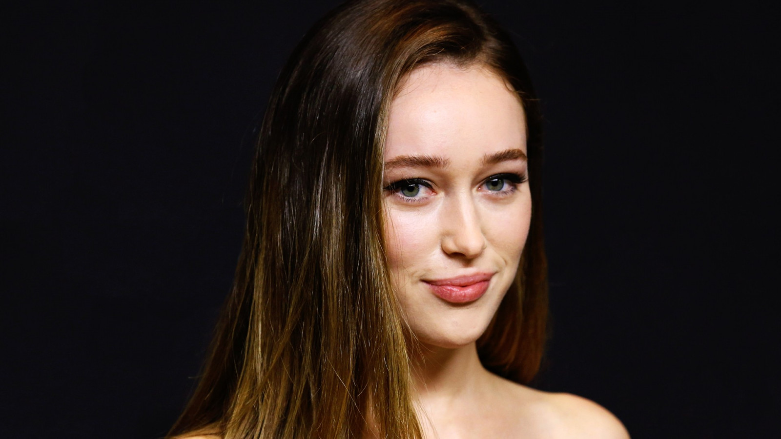 tvář, model, portrét, dlouhé vlasy, fotografování, zpěvák, herečka, černé vlasy, móda, vlasy, nos, Osoba, Alycia Debnam Carey, hlava, supermodelka, zpěv, dívka, krása, oko, žena, dáma, ret, blond, účes, portrétní fotografie, focení, hnědé vlasy, umění model, mimika, zblízka