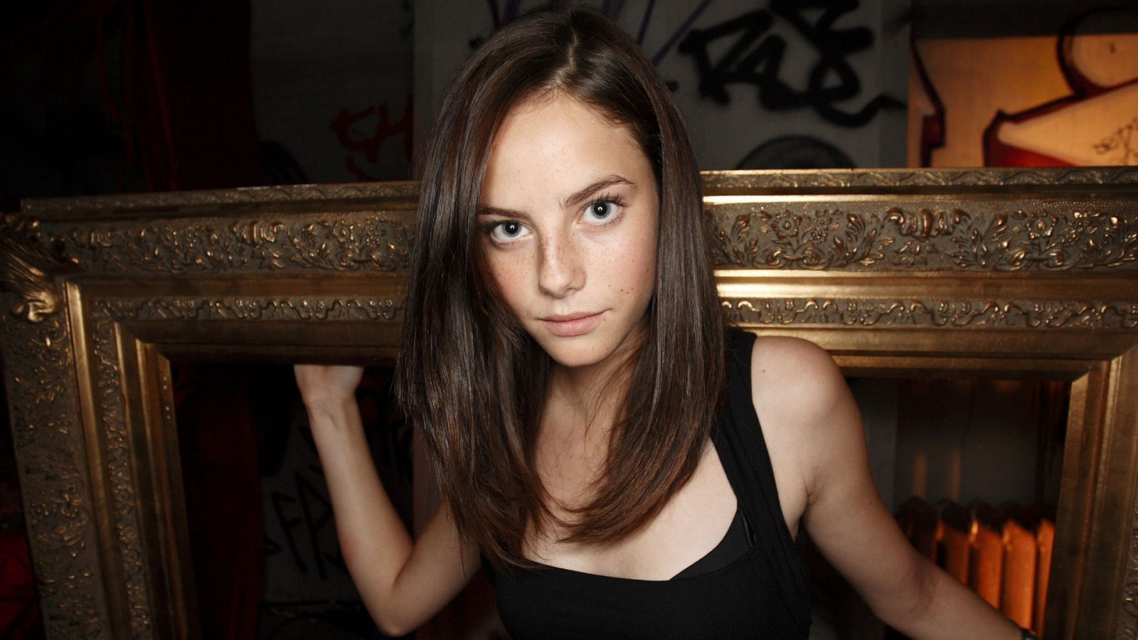 Černá, ženy, model, portrét, bruneta, fotografování, herečka, Pehy, móda, vlasy, Osoba, Kaya Scodelario, dívka, krása, usměj se, oko, žena, dáma, portrétní fotografie, focení, hnědé vlasy, mimika