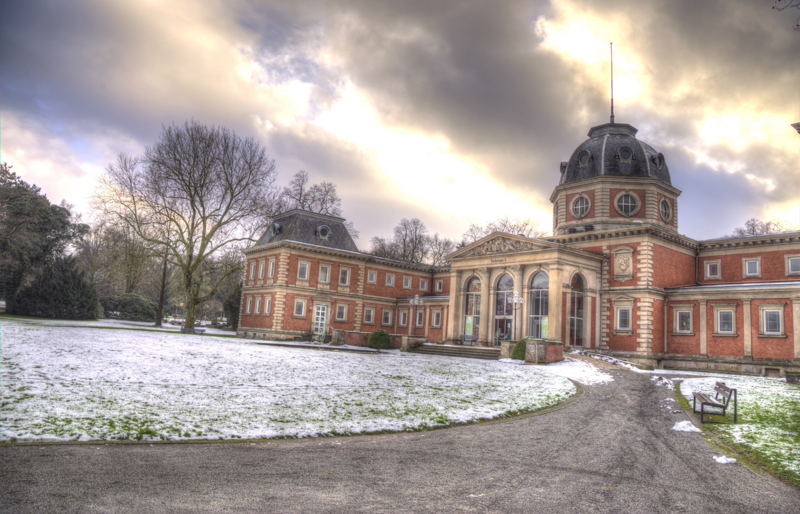 Bäume, Landschaft, Sonnenuntergang, die Architektur, Wasser, Natur, Gebäude, Himmel, Winter, Wolken, Deutschland, Jahreszeiten, Sonne, HDR, 2015, Kloster, Palast, Chateau, Immobilien, Licht, schön, bewölkt, Tag, Flickr, Landschaft, Jahreszeit, Farbe, Atardecer, Himmel, Landschaft, Deutschland, Soleil, Ciel, Nuages, interessant, genial, Villa, Sonnenuntergang, Wolken, Sonne, Allemagne, Licht, Photomatix, B ume, Lumiere, wird bearbeitet, Arbres, Handheld, Zonsondergang, Weser, Badoeynhausen, Westfalen, Ostwestfalen, Kurpark, Couchesoleil, Solfald, Wasserweg, Stattliches Heim, Christiankortum, Herrenhaus