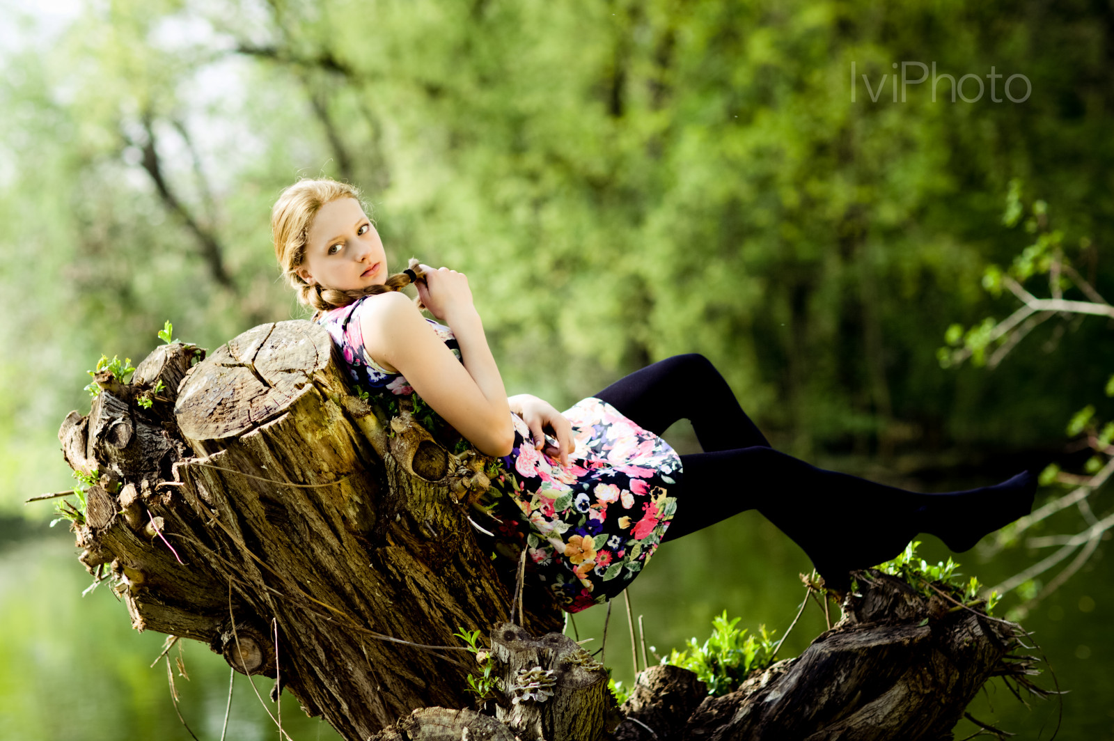 tvář, les, lidé, bílý, ženy, model, portrét, oči, Příroda, městský, tráva, makeup, fotografování, větev, Kánon, móda, dítě, vlasy, džungle, program, unikátní, Max, Stuttgart, kouřové, UMĚNÍ, 85mm, Krásná, strom, pokuta, l, označit, ii, list, nahoru, rostlina, dívka, krása, dívky, oko, fotografie, žena, zábava, de, tělo, nádherný, portréty, foto, modelování, femme, modely, profesionální, portrétování, Frau, dostupný, chloupky, ivi, k rper, llens, professionell, einzigartig, lobjektiv, iviphoto, iviphotode, ivifoto, vidět, sonnenuntergang, syn, baumfee, 85mm12, 85mm12ii, zálesí, portrétní fotografie, schon, eyeth