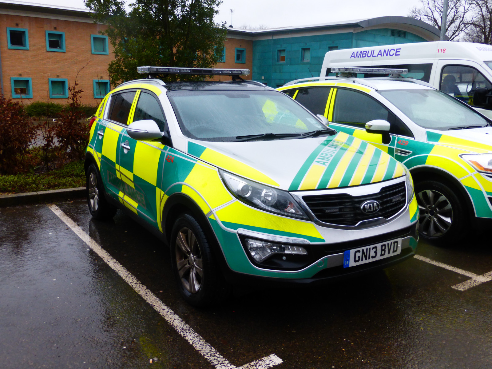 สหราชอาณาจักร, รถพยาบาล, ยานพาหนะ, บริการ, Kia, รวดเร็ว, การตอบสนอง, 454, ผู้เชี่ยวชาญ, rrv, vision outdoor 059, ข้อความวิสัยทัศน์ 0507, vision car 0937, gn13bvd