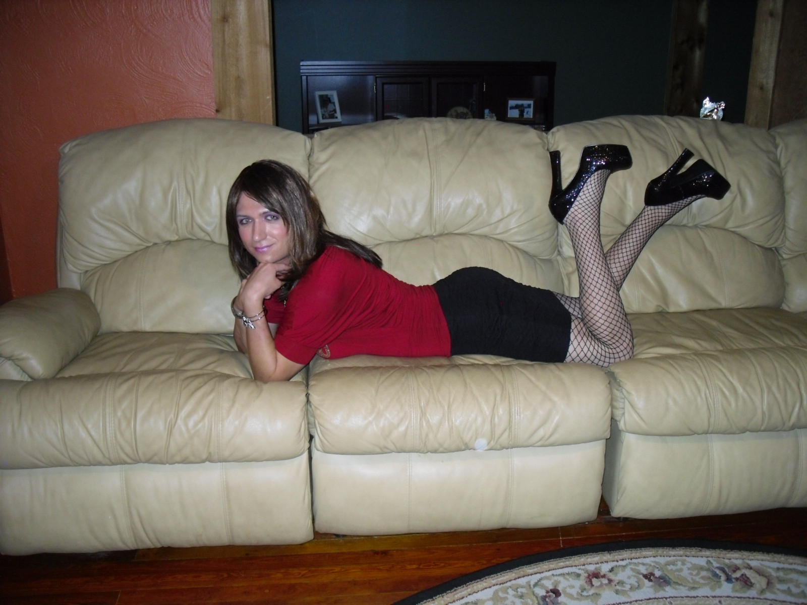 dívka, táhnout, ženský, crossdressing, Královna, transgender, krátký, travesti, fishnets, punčocháče, crossdresser, sukně, výlet, legíny, další dveře, dívčí, hezký kluk, holka kluk, MTF, enfemme, maletofemale, Boyinadress, boytogirl, transwoman, femmeboy