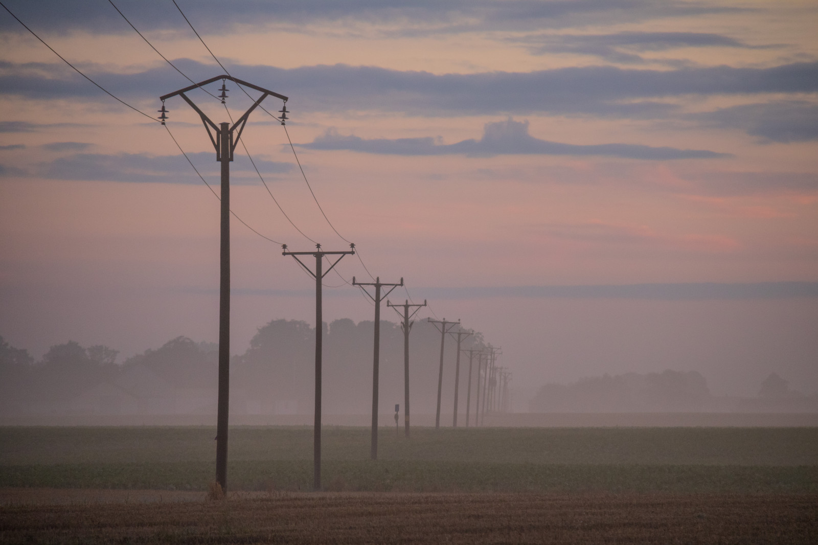 slunečnímu záření, krajina, západ slunce, moře, nebe, svítání, večer, ráno, mlha, vítr, horizont, soumrak, elektřina, venkovský, větrná farma, mrak, mlha, počasí, svítání, nebe, dimma, venkov, moln, landsbygd, soluppg ng, s dersl tt, landskap, exif modelu canoneos760d, geocountry, Kamera aby kánon, geocity, Model fotoaparátu canoneos760d, geostate, geolocation, EXIF čočka efs18200mmf3556is, EXIF otvor 56, exif aby kánon, exif isospeed 800, morgon, exif focallength 187mm, simlinge, prérie, atmosférický jev