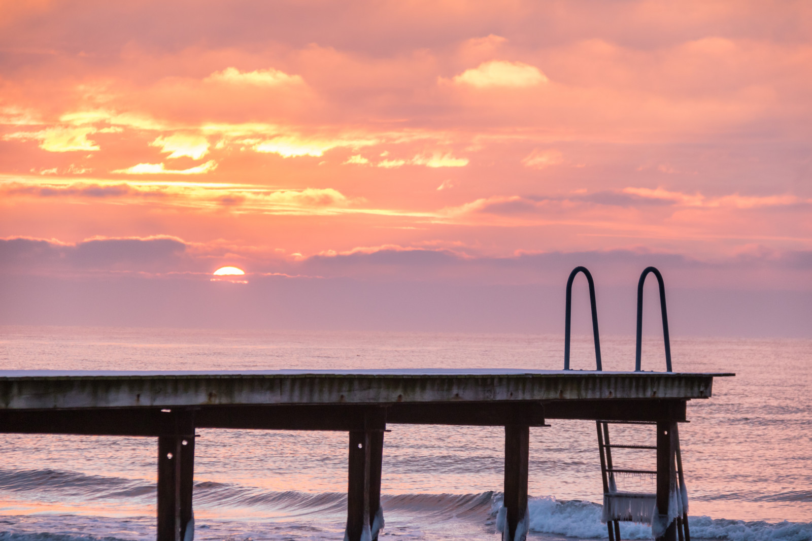 západ slunce, moře, pobřeží, odraz, nebe, zima, pláž, svítání, Studený, večer, ráno, pobřeží, mráz, horizont, molo, soumrak, Jinovatka, mrak, svítání, oceán, Vinter, kallt, skateholm, rimfrost, odlesk