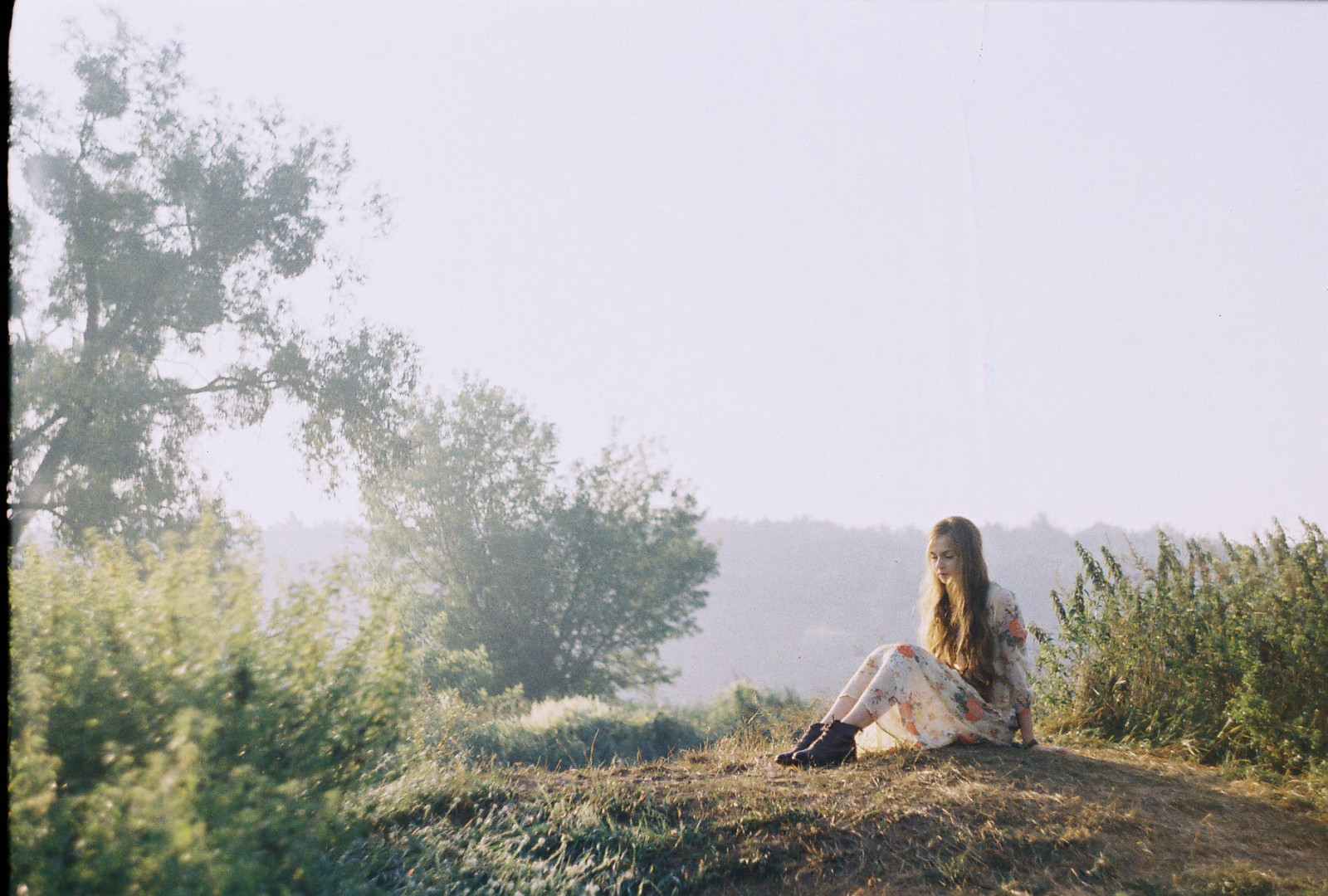 ráno, světlo, Červené, portrét, mlha, květ, UMĚNÍ, milovat, film, Příroda, dívka, dívej se, pole, mlha, vinobraní, řeka, fotografování, fotografie, úžasný, pěkný, přítel, perfektní, fotograf, šaty, nohy, žít, kouzlo, sen, dlouhé vlasy, Ukrajina, ishootfilm, ryšavý, Fujifilm, odpočinek, půvabný, melancholie, Kiev, Kyiv, následuj mě, ilovefilm, filmphoto, filmshot, onlyfilm, Irpin, kanshyna