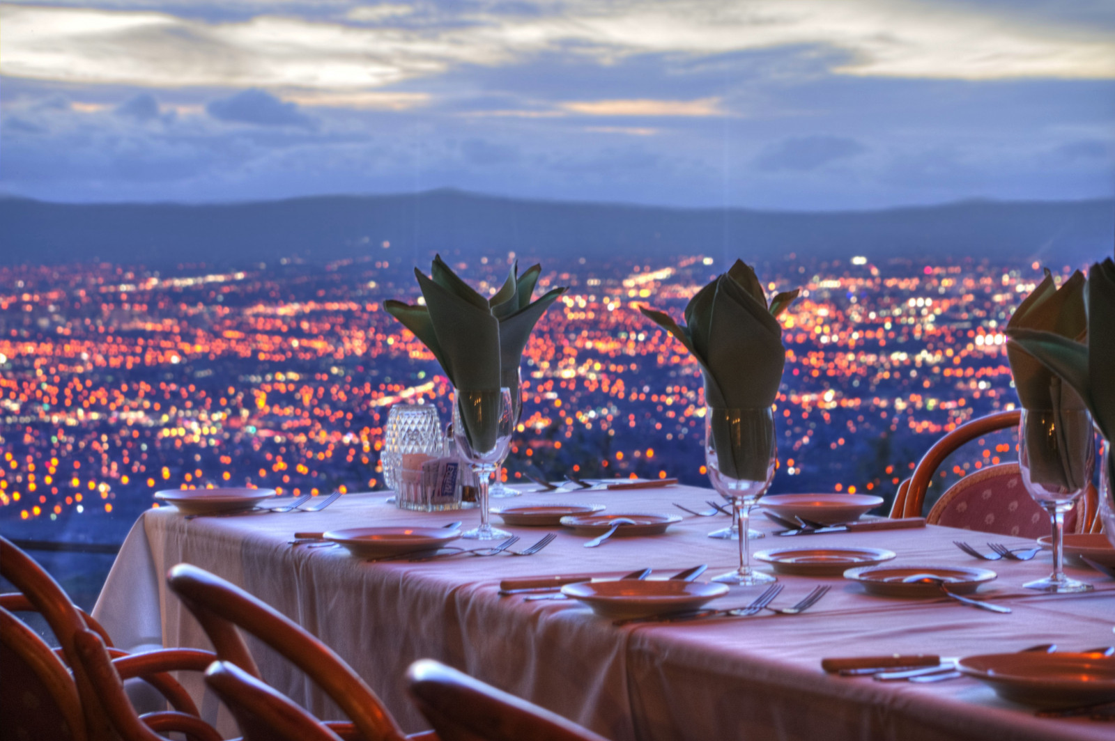 Mthamilton, grande vista, SiliconValley, San Jose, ristorante, prospettiva, bokeh, HDR, 1xp, Crudo, nex6, sel55210, Photomatix, fav50, sanfranciscobay