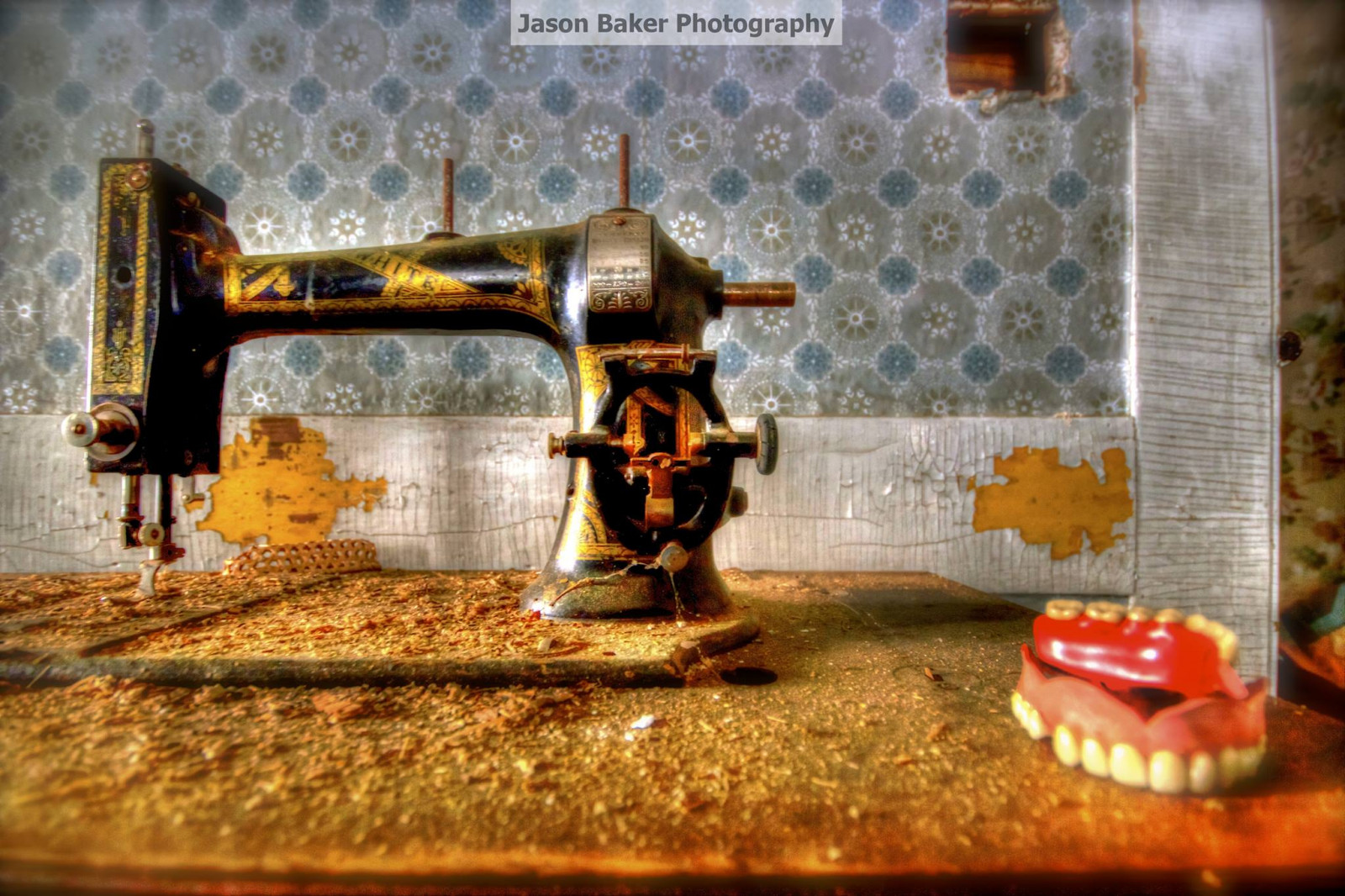 starý, hrůza, opuštěný, Dům, textura, zuby, stroj, rozklad, zubař, UMĚNÍ, pavouci, strašidelný, opustit, miniaturní, textury, strašidelný, pásy, babička, šití, statek, švadlena, volný, Nepravdivé, Zubní protézy