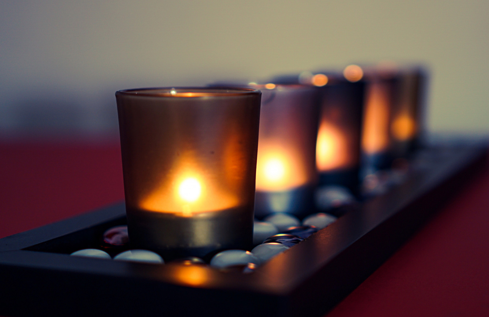 temný, stůl, modrý, bokeh, světlo, barva, svíčka, osvětlení, krytý, tvar, design, plamen, tma, deska stolu, flickbar, svícny