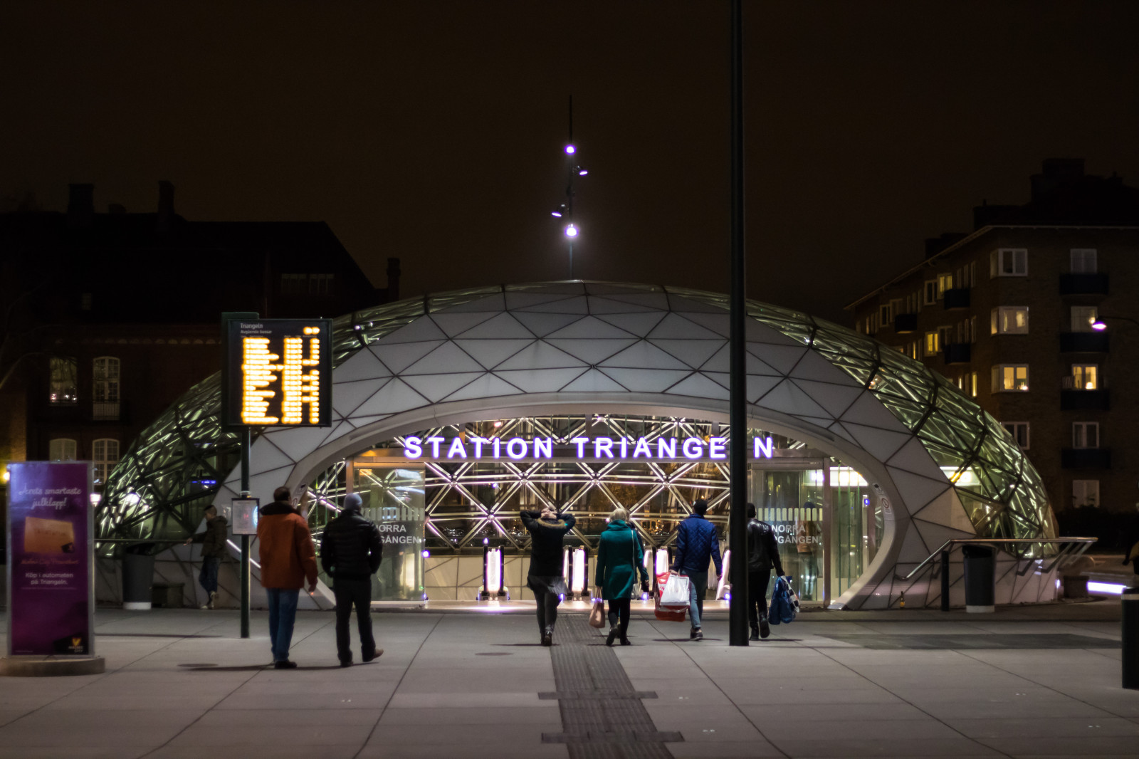 città, paesaggio urbano, notte, architettura, sera, arco, metropoli, leggero, centro, stazione, illuminazione, stazione ferroviaria, Triangeln, Malmo, t gstation, gatufoto, nightphotography, notte, di notte, plaza, modello canoneos760d exif, geocountry, Marca fotocamera Canon, Geocity, modello di fotocamera canoneos760d, geostate, geolocalizzazione, exif fare canon, exif focalLength 50 millimetri, exif ISOSPEED 2000, ef50mmf18stm lente exif, apertura exif 18, streetphotography, nattfotografering, punto di riferimento, area metropolitana