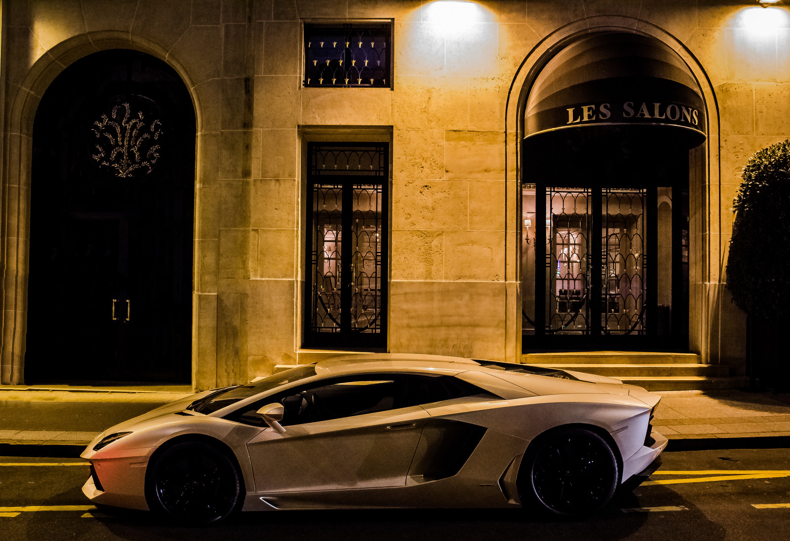 bílý, sport, ulice, auto, budova, vozidlo, fotografování, Dům, Lamborghini, Lamborghini Aventador, Kánon, sportovní auto, 2013, voiture, výkon auta, exotický, flickr, kolo, cars, super, okraj, špinění, superauto, skvělý, D600, worldcars, sportscars, tramvaje, puntíkovaný, sportovní auto, bod, Hyperauta, Aventador, drahý, lp7004, počítač tapeta, pozemní vozidla, automobilového designu, automobilový exteriér, luxusní vůz, worldofcars, Parissupercars, automotive wheel system