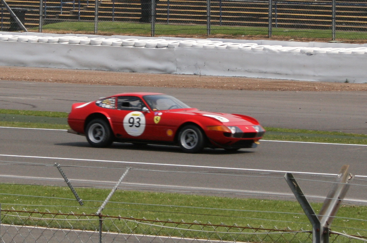 รถ, ยานพาหนะ, รถสปอร์ต, Ferrari, แข่งรถ, TVR, แปลงสภาพได้, ประสิทธิภาพรถ, netcarshow, netcar, ภาพรถยนต์, ภาพรถ, พ.ศ. 2552, 365 GTB 4, แข่ง, ซูเปอร์คาร์, ยานพาหนะบก, การออกแบบยานยนต์, รถแข่ง, รถยนต์ทำ, ติดตามการแข่งขัน, การแข่งรถอัตโนมัติ