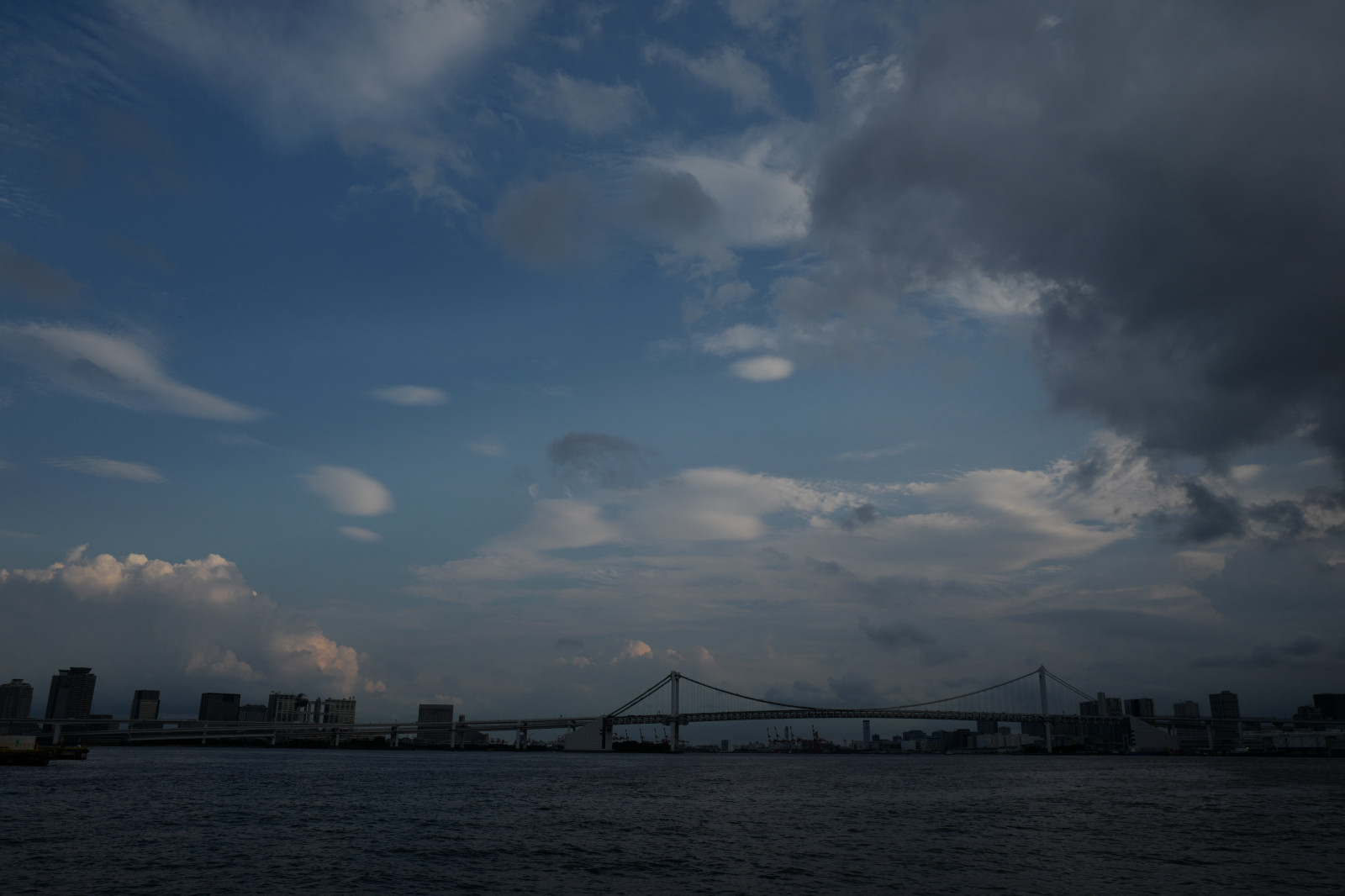 Japonsko, slunečnímu záření, západ slunce, moře, záliv, nebe, svítání, panoráma, večer, ráno, pobřeží, most, horizont, soumrak, Leica, Tokio, jp, R, mrak, zakalený, počasí, svítání, oceán, duhový most, tokyobay, summilux, leicaq, summilux1728, q, 1728, toyomi, tokybay, atmosférický jev, meteorologický jev